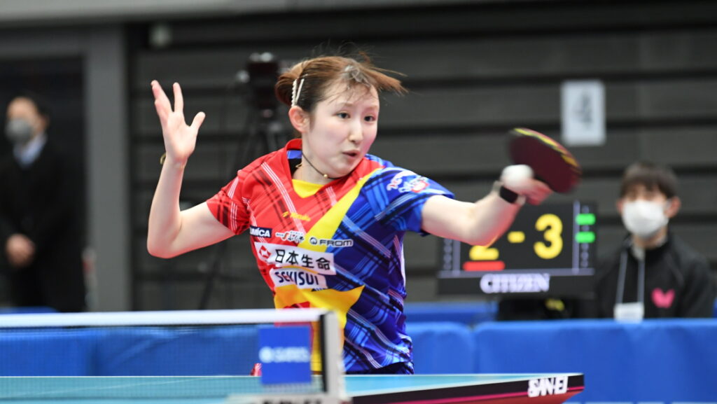 昭和五年七月／時事新報社。銅製　第捨壹回　全日本女學生庭球選手権大會。記念章。 昭和五年七月／時事新報社。銅製 第捨壹回 全日本女學生