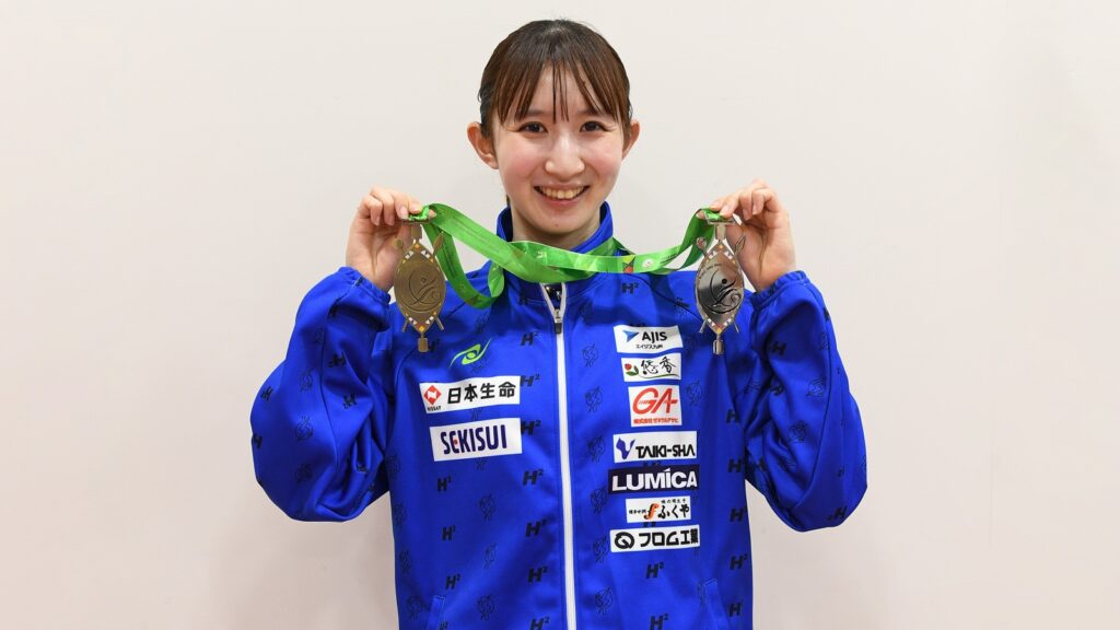 EPOCH ONE 　早田ひな 銀メダル獲得　卓球女子団体　数量限定品 エポック社の公式オンラインショップです。【早田 ひな】2大会